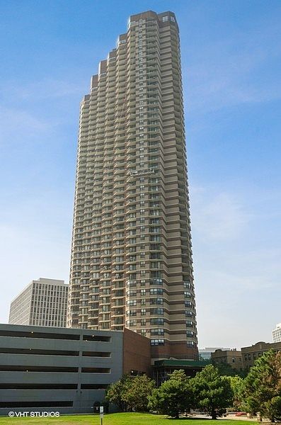 1st image of 3660 N Lake Shore Dr APT 2110