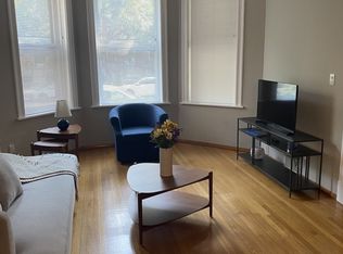 2252 W Leland Ave #1, Chicago, IL 60625
