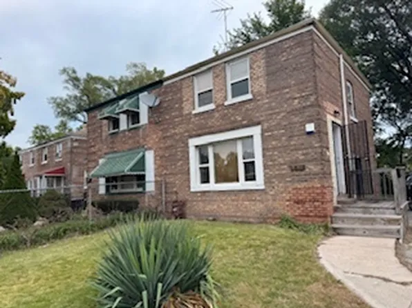 9741 S Hoxie Ave, Chicago, IL 60617
