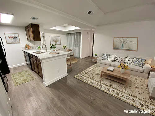8510 Park Ln Photo 1