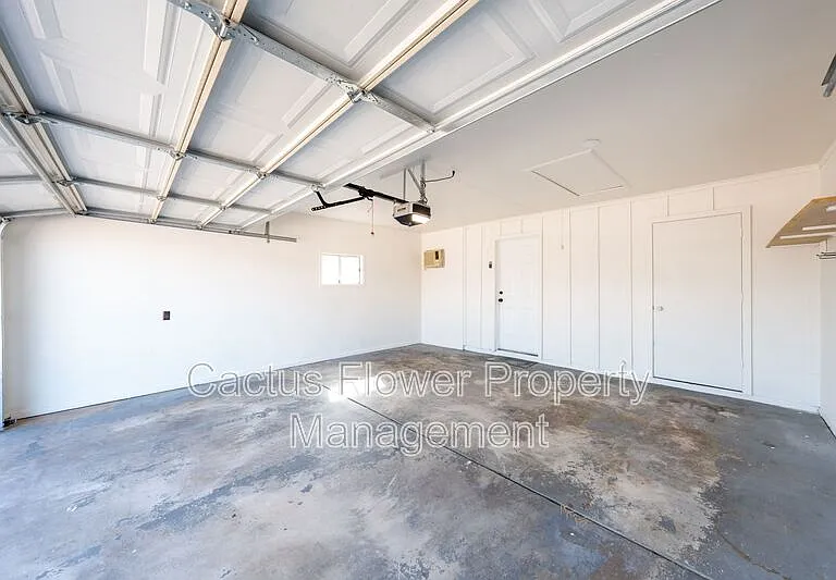 2147 W Edgewood Ave — Photo 24