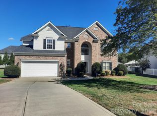 4704 Mimosa Pl, Harrisburg, NC 28075