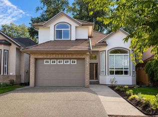 5858 138th St, Surrey, BC V3X3P3