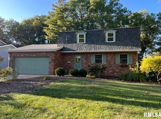 1713 W Teton Dr, Peoria, IL