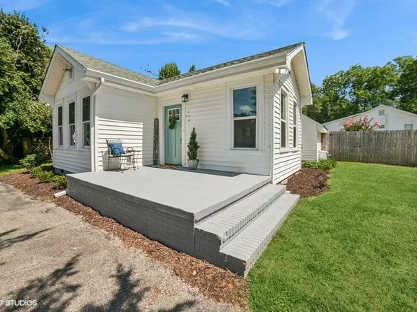 178 Lee St S, Wagener, SC 29164