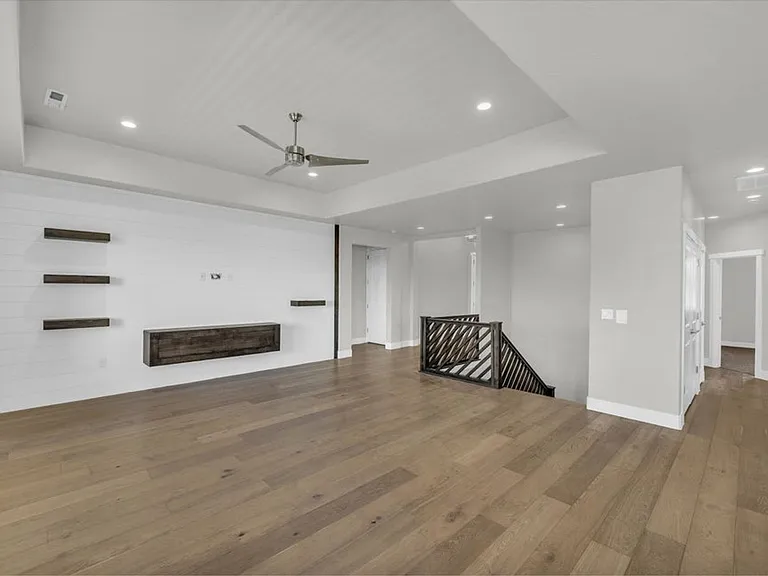 2792 S 3250 W — Photo 14