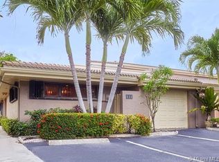 111 Bonnie Brae Way, Hollywood, FL 33021