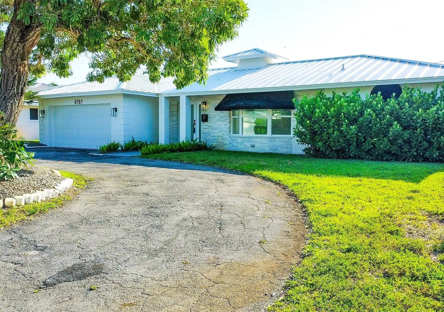 4761 Ne 28th Ave Fort Lauderdale, Fl 33308 — Photo 1