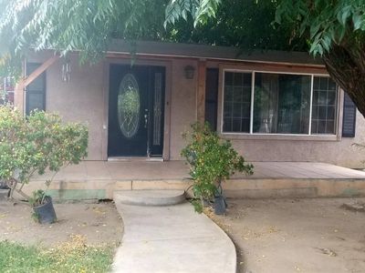 326 El Paso Ave, Modesto, CA, 95351