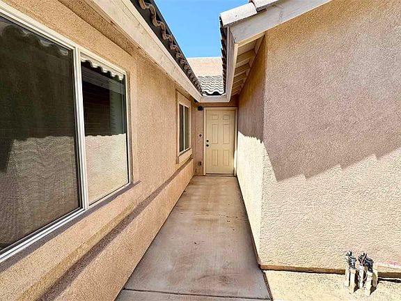 5th image of 3046 S Brand Lee Way