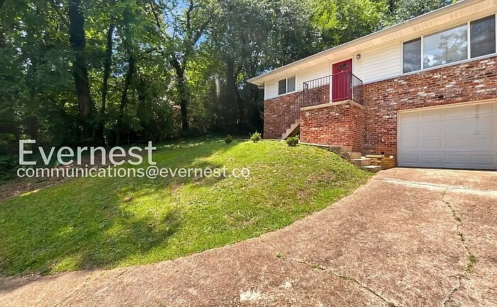 6913 Martha Ave #A — Photo 2