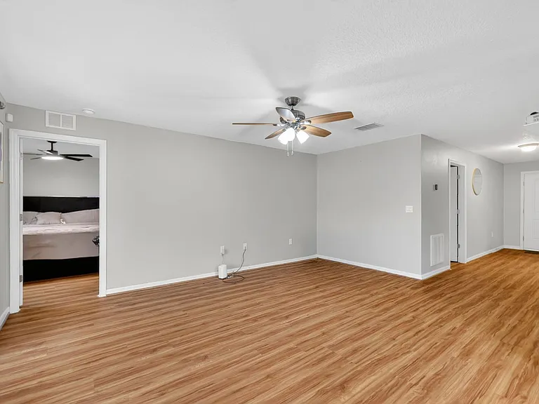 2533 Bracknell Forest Trl — Photo 7