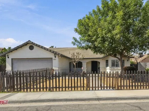 1434 Butternut Dr, Hanford, CA 93230