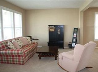 16917 Locust St, Omaha, NE 68116