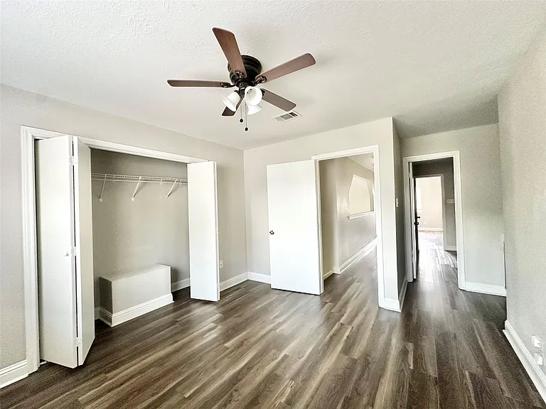 2523 Castle Pl — Photo 19