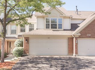 1672 Penn Ct, Crystal Lake, IL 60014