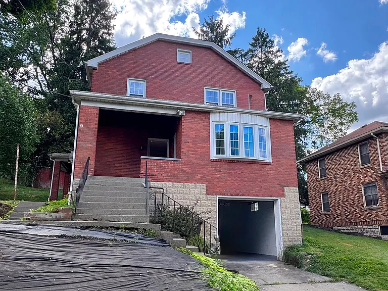 103 Jacob St — Photo 2