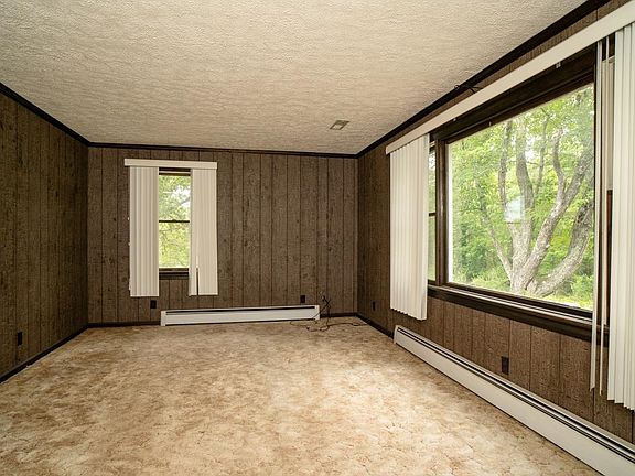 4th image of 925 Durrett Ridge Rd