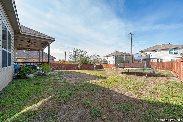 8923 Monument Parke — Photo 34