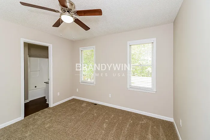 147 Wesley Mill Dr — Photo 12