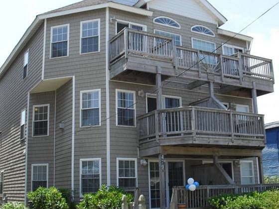 2nd image of 479 W Ocean View Ave