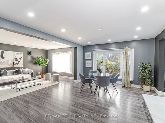 3rd image of 21 Nottingham Cres