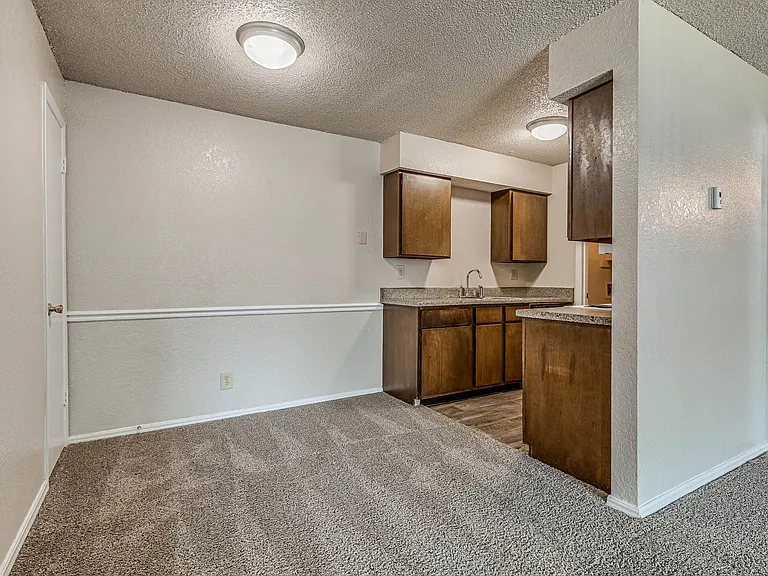Riverchase Apartments — Photo 55