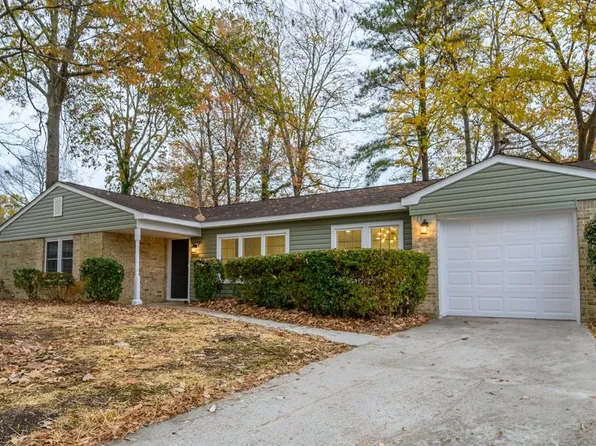 3336 King Richard Court, Virginia Beach, VA 23452