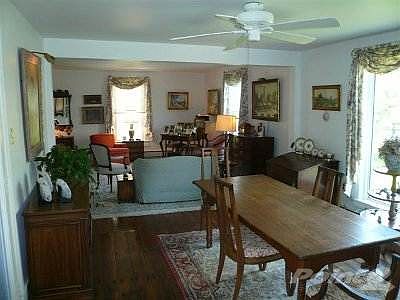 Dining Room/Living Room