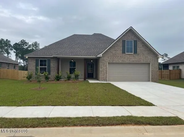 15388 High Point Dr, Gulfport, MS 39503