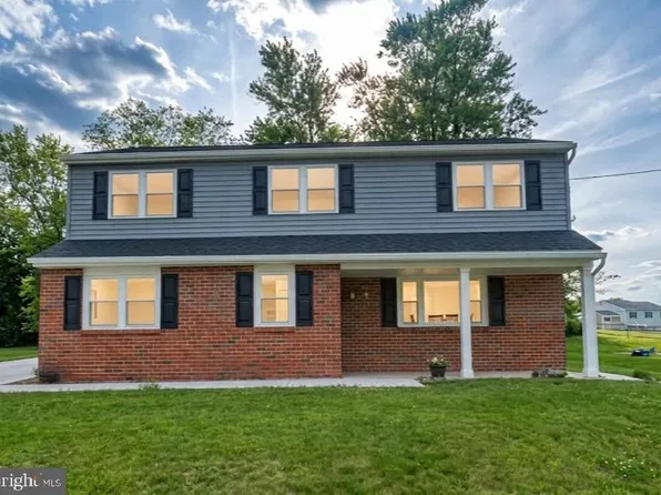 17 Traverse Dr, Plymouth Meeting, PA 19462