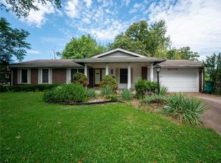 1505 Haviland Dr, Saint Louis, MO 63137