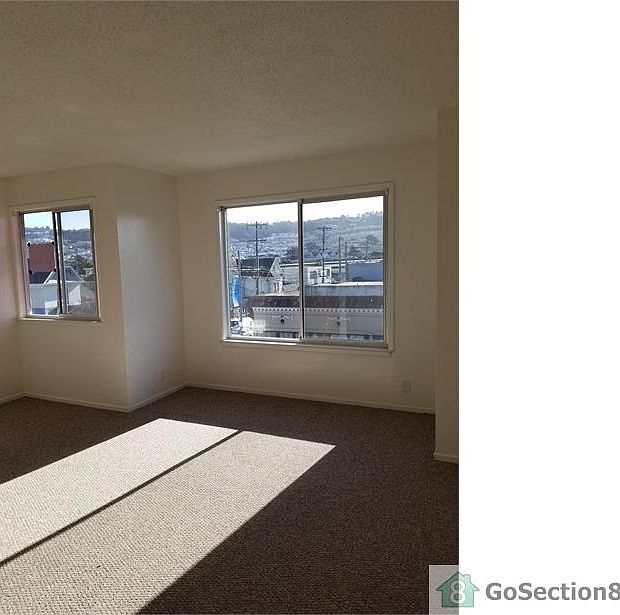 1st image of 104 Broad St APT 6