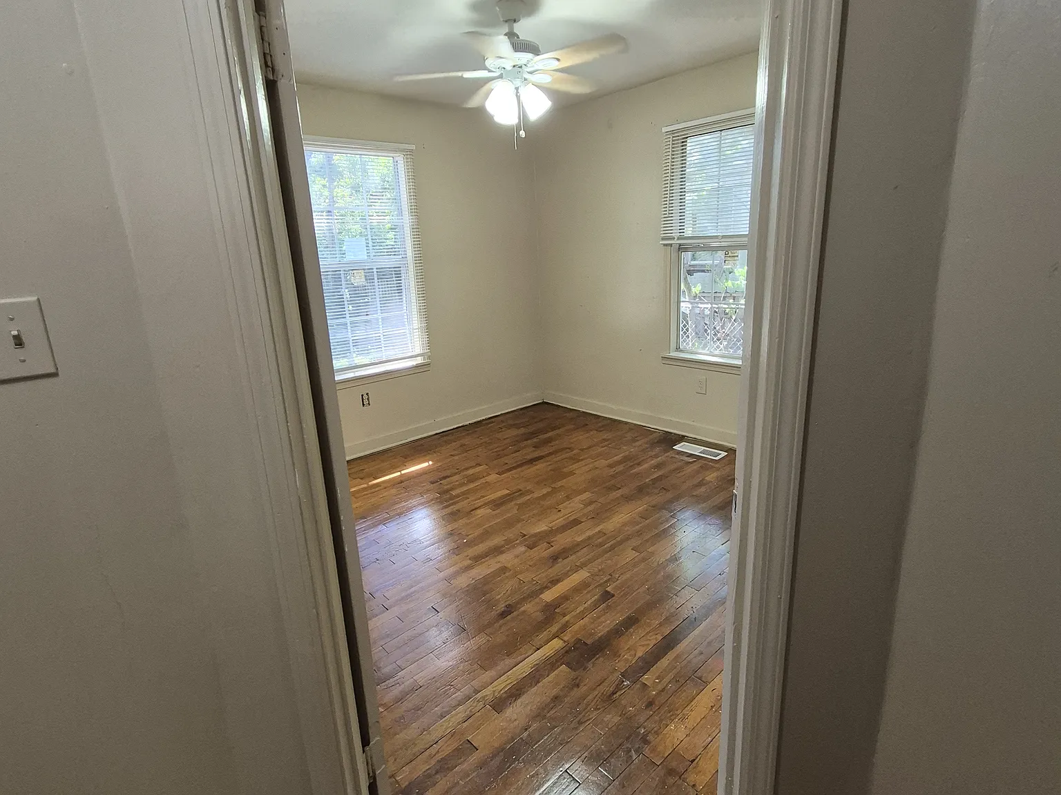 2 bed, 728 sqft, $725 — Photo 2