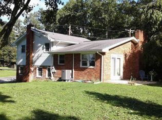 1812 Leafmore Rd, Chambersburg, PA 17202