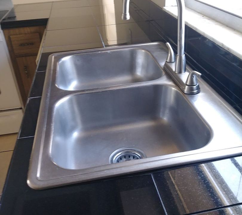 1st image of 300 N Dewey St APT 6