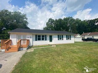 7977 Wiseman Rd, Lambertville, MI 48144