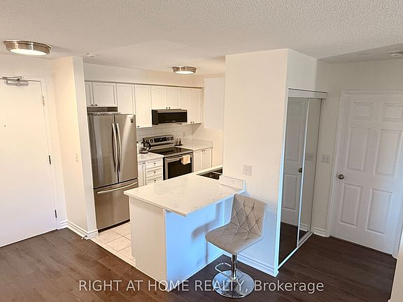 5th image of 2300 Parkhaven Blvd #308
