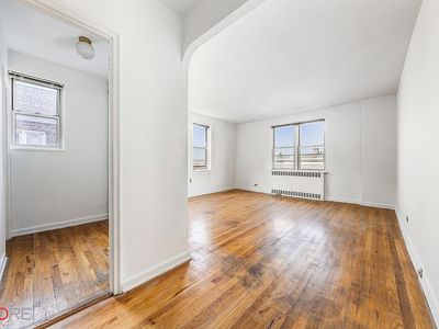 3521 79th St APT 6A, Flushing, NY, 11372