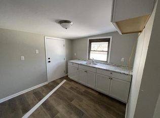 665 E Market St, York, PA 17403