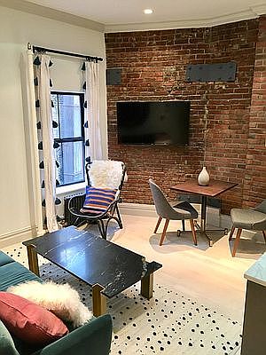 1st image of 161 W 4th St APT 2R