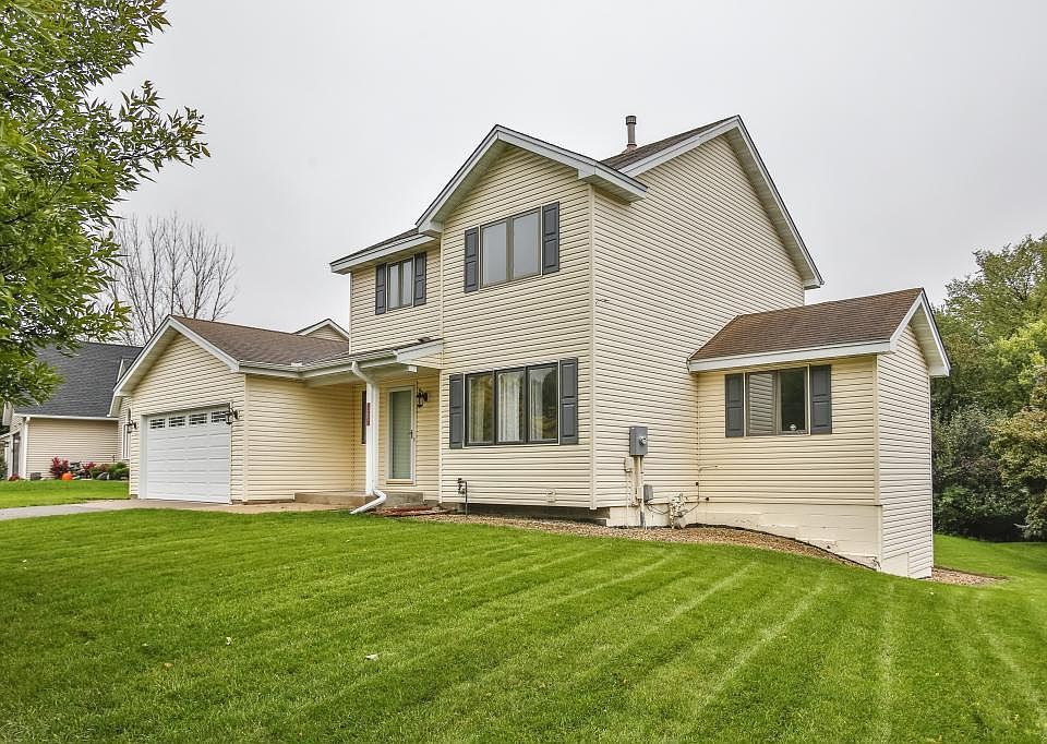 1st image of 2660 Copper Cliff Trl