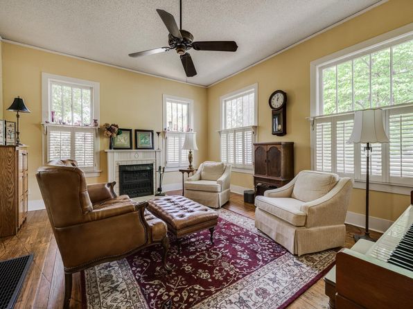 1705 Independence Ave, Conway, AR 72034