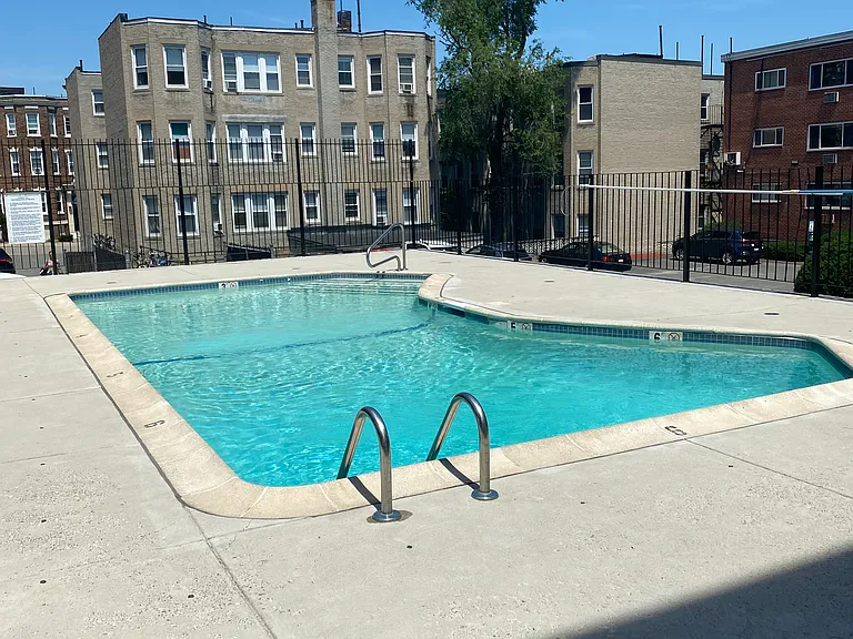 245 Kelton St #22D — Photo 6