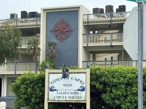 11650 Capri Cir S APT 204, Treasure Island, FL 33706