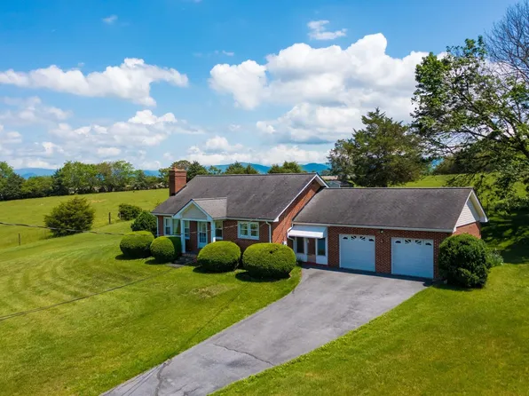 1927 Pineville Rd, McGaheysville, VA 22840