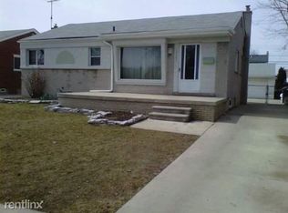 15080 Churchill St, Southgate, MI 48195