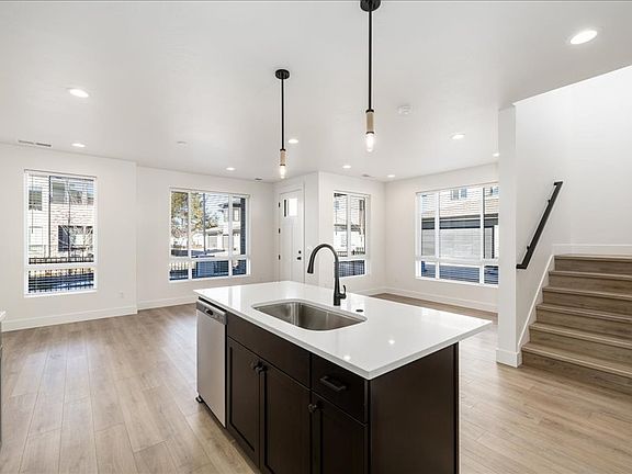 Kitchen Center Island