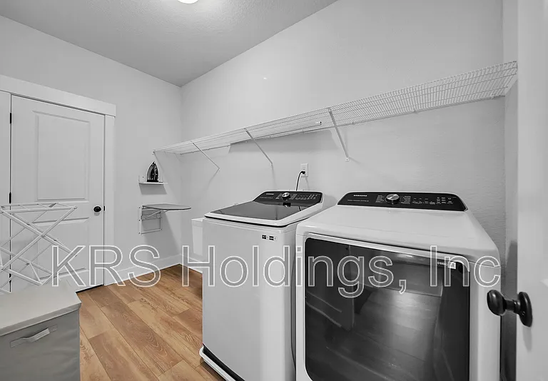 629 Hayes Dr — Photo 26