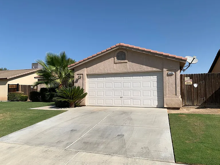 5404 El Palacio Dr — Photo 2
